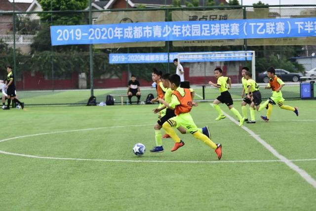 皮尔斯因失业陷入财务困境 每月负担沉重