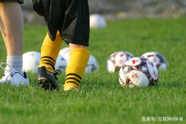 范弗里特：杜兰特在文班头上投篮如同对抗矮个子